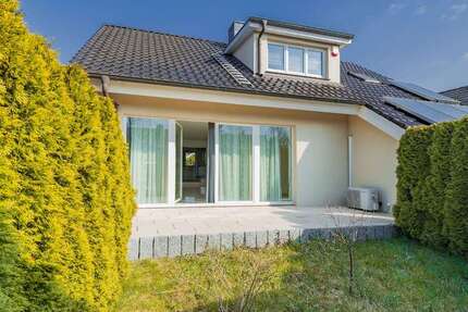 Haus zum Kaufen in Pinneberg Thesdorf 760.000 € 220 m² 7 zimmer