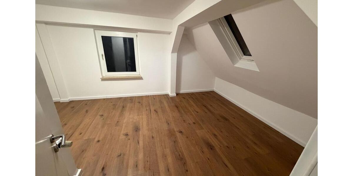 Dachgeschoßwohnung Seevetal Holtorfsloh - 2 Zimmer, 65 m&sup2;, 950&euro; | Angebot:26326333