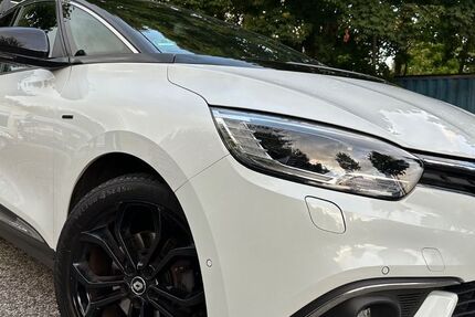 Renault Scenic 67.500 km 22.990 € Hamburg 21079