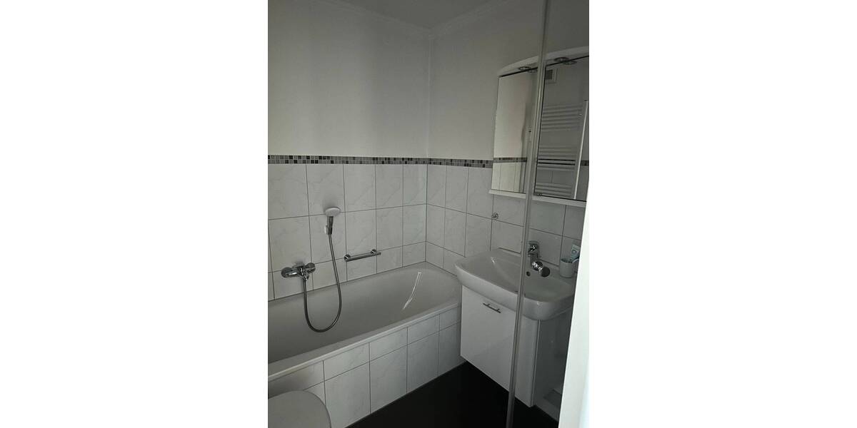 Etagenwohnung Ahrensburg - 3 Zimmer, 78 m&sup2;, 270.000&euro; | Angebot:26787777