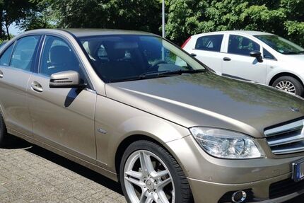 Mercedes-Benz C 250 202.348 km 6.700 &euro; Hamburg 22049