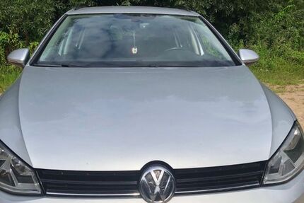 VW Golf 159.000 km 10.200 € Ammersbek 22949