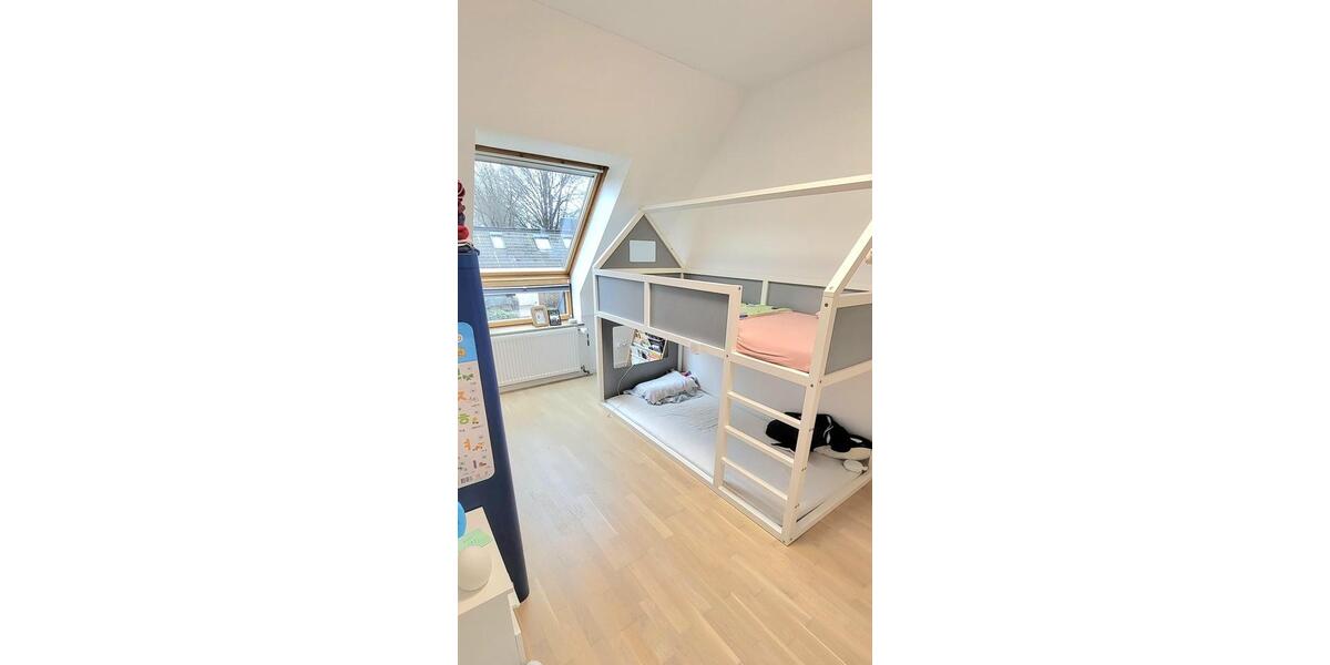 Reihenhaus Norderstedt Friedrichsgabe - 4.5 Zimmer, 114 m&sup2;, 1.920&euro; | Angebot:25232400