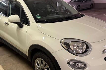 Fiat 500X 89.000 km 7.499 &euro; Hamburg 22303