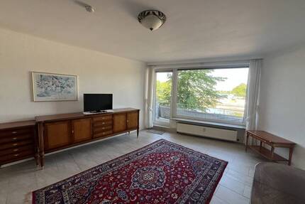 Alsterblick inklusive - Möblierte 2-Zimmer-Wohnung auf Zeit zu vermieten!