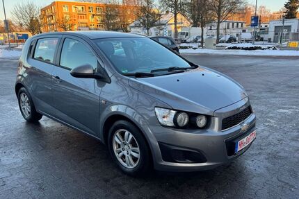 Chevrolet Aveo 137.500 km 3.999 &euro; Hamburg 22045