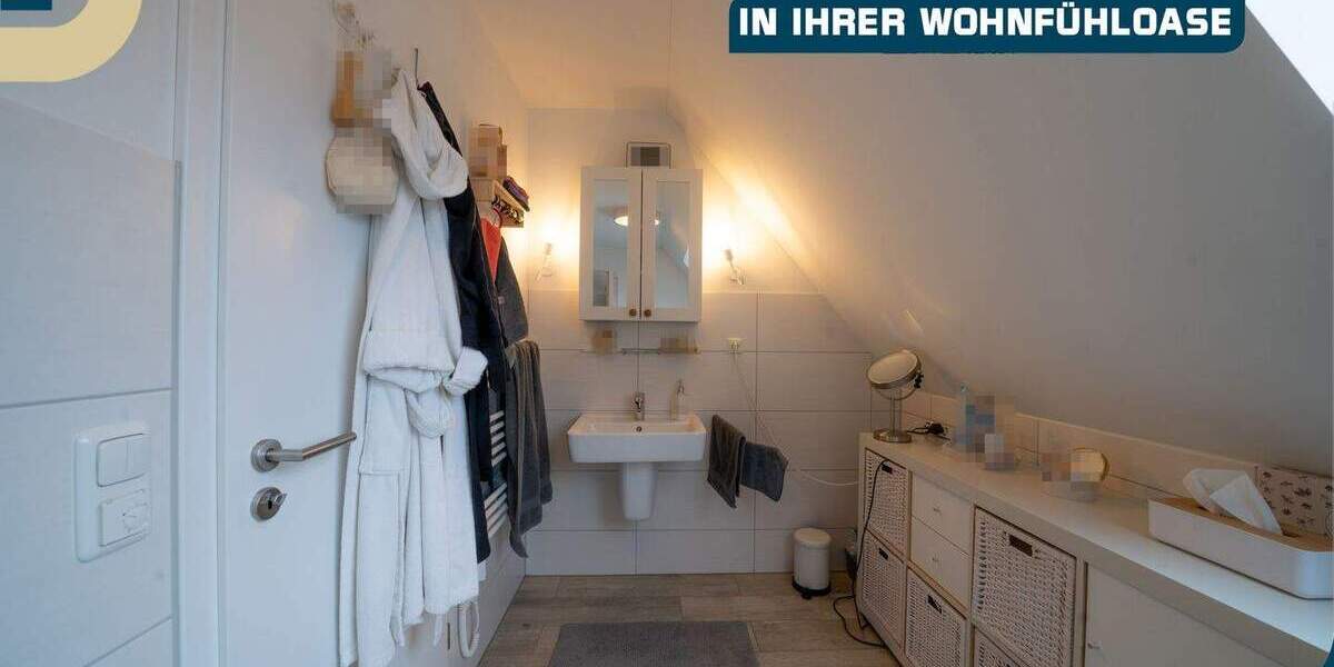 Doppelhaushälfte Pinneberg - 4 Zimmer, 170 m&sup2;, 2.200&euro; | Angebot:25050493