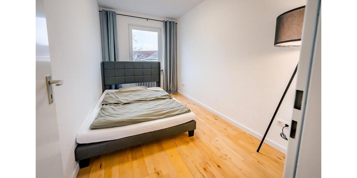 Dachgeschoßwohnung Hamburg Barmbek-Süd - 2 Zimmer, 55 m&sup2;, 1.300&euro; | Angebot:26149229