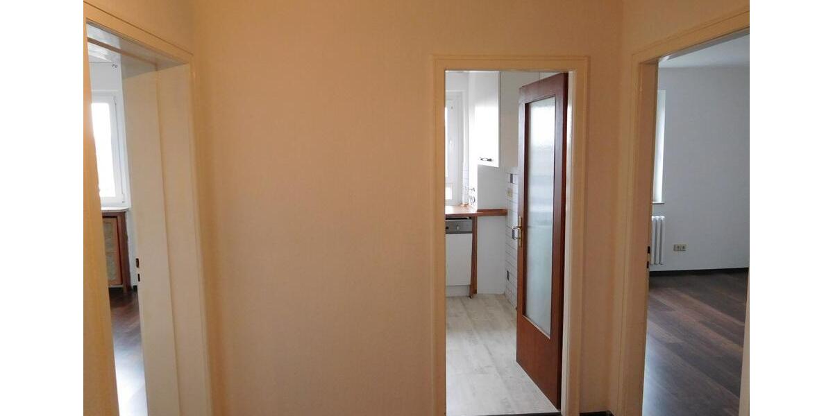 Etagenwohnung Pinneberg - 2.5 Zimmer, 74 m&sup2;, 215.000&euro; | Angebot:26122915