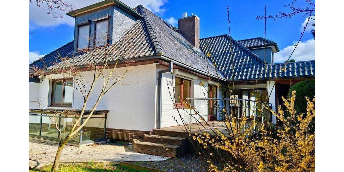 Mehrfamilienhaus, Wohnhaus Hamburg Niendorf - 8 Zimmer, 210 m&sup2;, 1.150.000&euro; | Angebot:26289893
