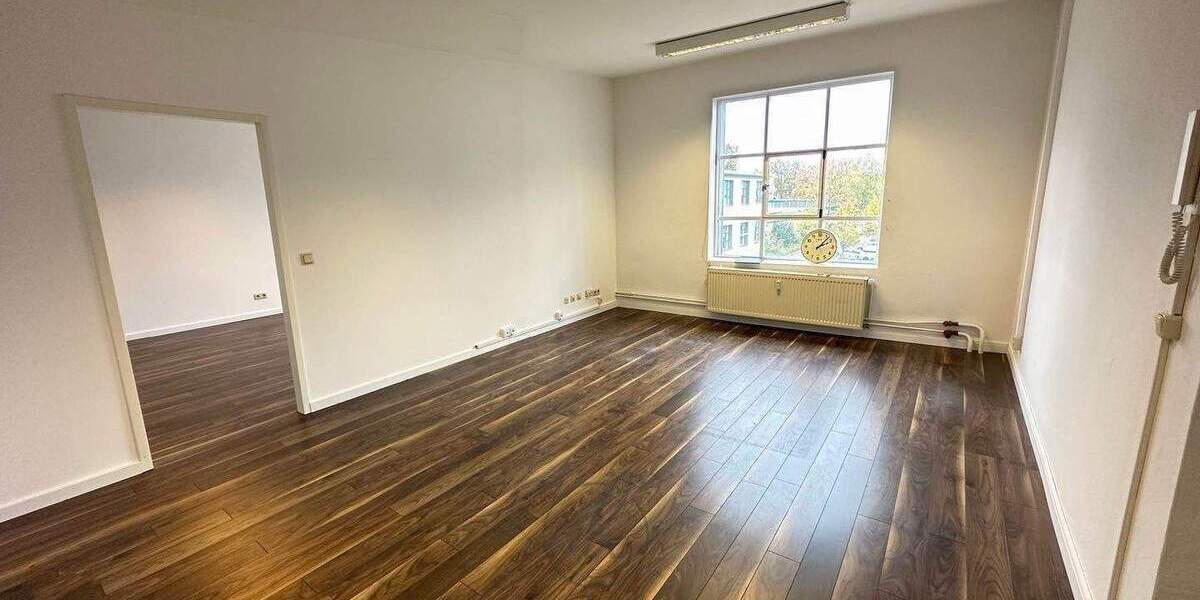 Gewerbeobjekt Hamburg Wandsbek - 4 Zimmer, 145 m&sup2;, 1.450&euro; | Angebot:26258600