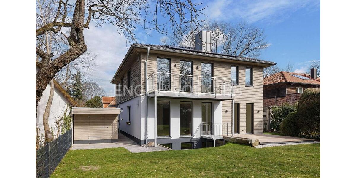 Dachgeschoßwohnung Ahrensburg - 3 Zimmer, 120 m&sup2;, 2.200&euro; | Angebot:26348767