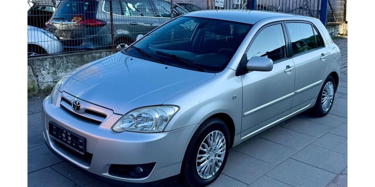 Toyota Corolla 134.000 km 3.950 &euro; Hamburg 20097