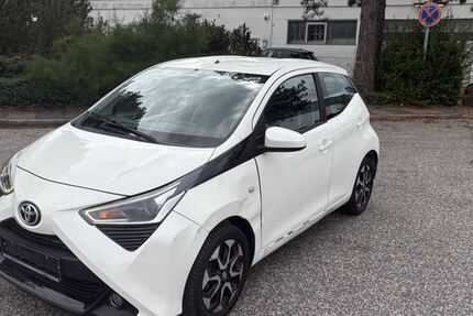 Toyota Aygo (X) 105.095 km 5.490 &euro; Barsbüttel 22885