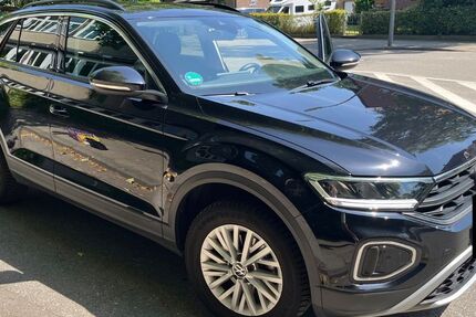 VW T-Roc 48.500 km 22.490 &euro; Hamburg 22527