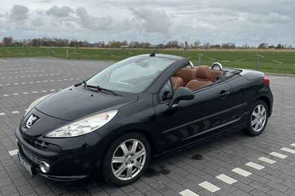 Peugeot 207 161.000 km 3.999 &euro; Halstenbek 25469