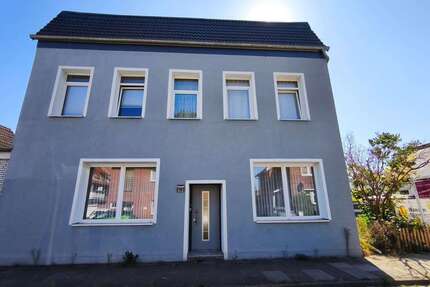 Haus Uetersen - 7 Zimmer, 153 m&sup2;, 299.000&euro; | Angebot:26163622