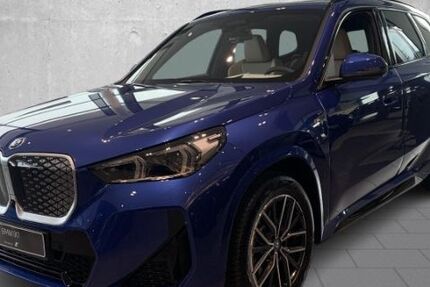 BMW iX1 1.500 km 57.990 € Halstenbek 25469