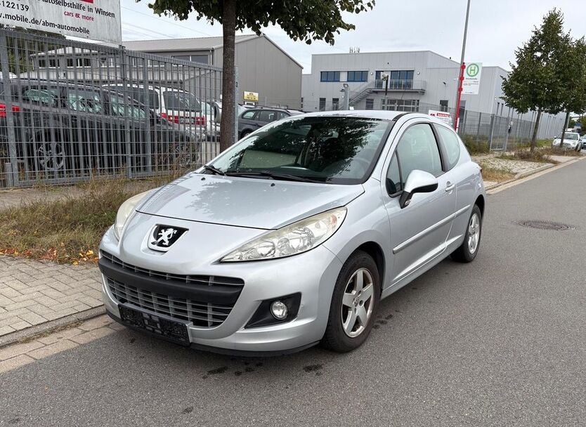 Peugeot 207 163.240 km 2.699 € Winsen/Luhe 21423