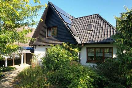 Haus Ahrensburg - 5 Zimmer, 150 m&sup2;, 785.000&euro; | Angebot:23941220