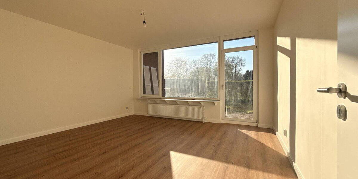 Etagenwohnung Rosengarten Klecken - 2 Zimmer, 75 m&sup2;, 1.250&euro; | Angebot:26357535