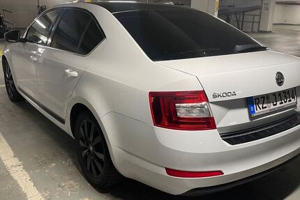 Skoda Octavia 158.000 km 7.500 &euro; Hamburg 21031