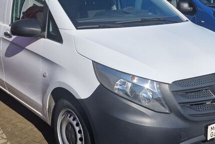 Mercedes-Benz Vito 149.860 km 11.890 € Ellerbek 25474
