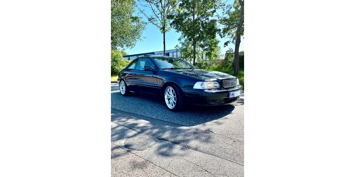 Volvo C70 77.844 km 15.900 &euro; Hamburg 21077