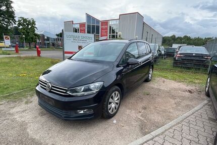 VW Touran 237.000 km 11.500 &euro; Stelle 21435