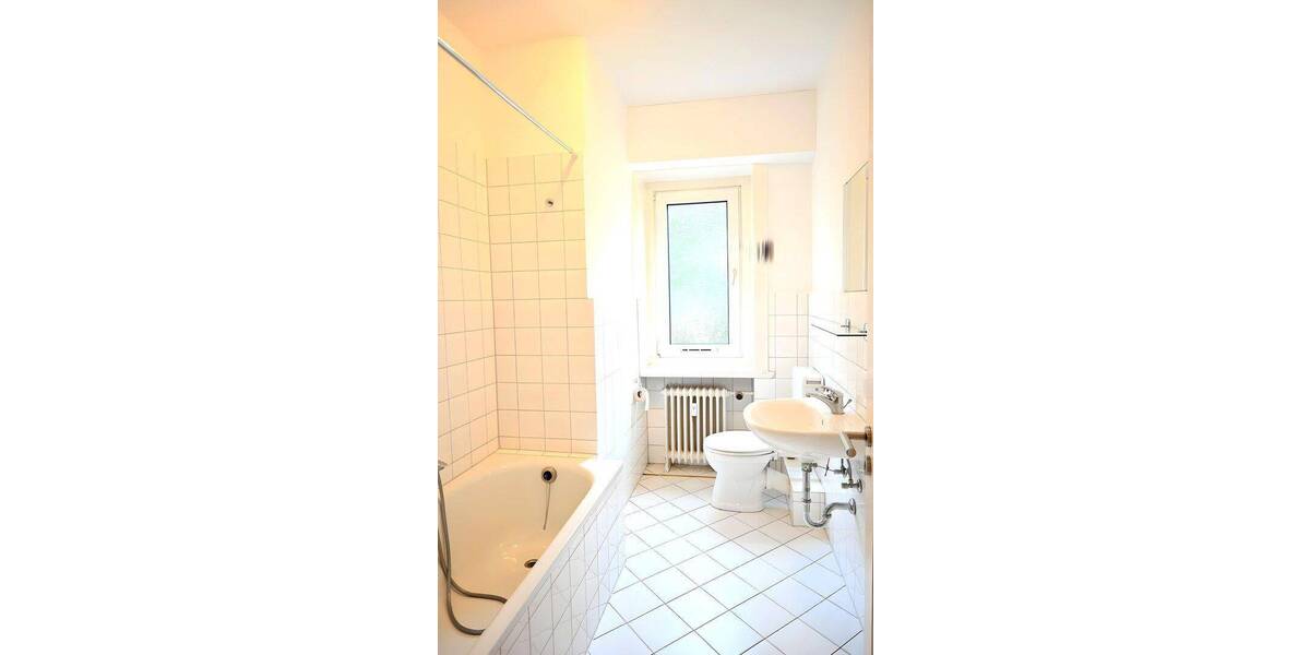 Etagenwohnung Hamburg Alsterdorf - 2 Zimmer, 63 m&sup2;, 900&euro; | Angebot:26805533