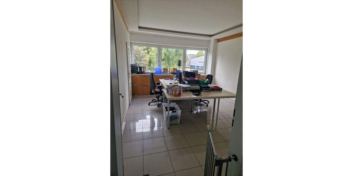 Großzügige Loft-Bürofläche mit Fußbodenheizung - flexibel gestaltbar, ab sofort zimmer
