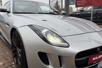 Jaguar F-Type 82.213 km 26.500 &euro; Hamburg 22043
