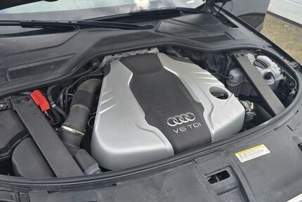 Audi A8 162.412 km 27.800 &euro; Hamburg 21031