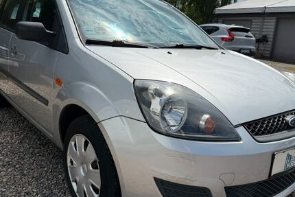 Ford Fiesta 100.165 km 1.290 &euro; Hamburg 22179