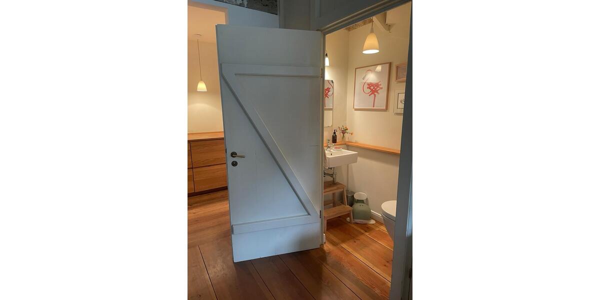 Etagenwohnung Hamburg Altona - 4 Zimmer, 165 m&sup2;, 3.700&euro; | Angebot:26149158