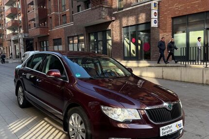 Skoda Superb 102.000 km 10.499 &euro; Hamburg 20097