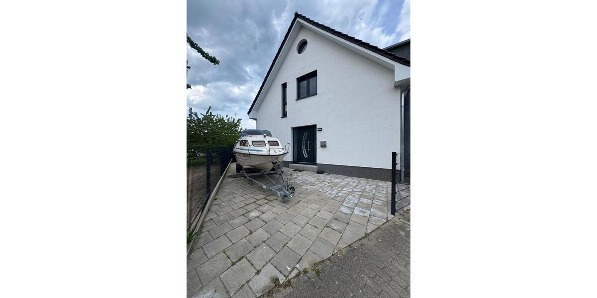 Doppelhaushälfte Uetersen - 4 Zimmer, 120 m&sup2;, 2.000&euro; | Angebot:26448307