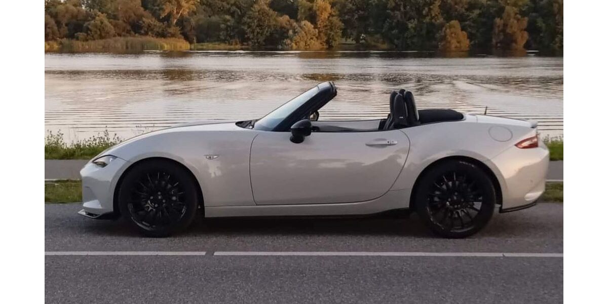 Mazda MX-5 49.300 km 22.999 € Hamburg 21035