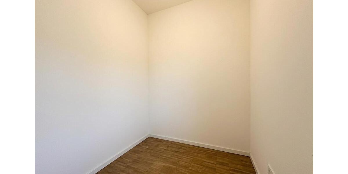 Etagenwohnung Hamburg Wandsbek - 4 Zimmer, 98 m&sup2;, 1.573&euro; | Angebot:26458297