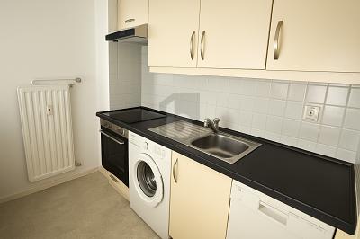 SONNENBALKON UND MODERNER KOMFORT - Etagenwohnung Henstedt-Ulzburg Ulzburg | Angebot:26119970