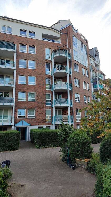 Käuferprovisionsfrei: Vermietete 2 Zi-ETW mit Balkon!