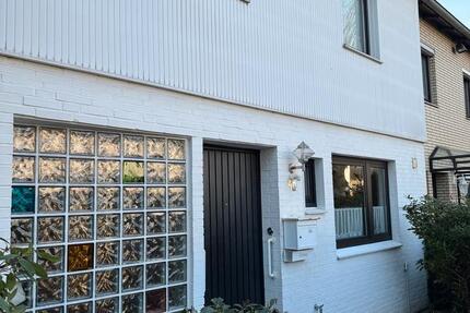 Von Privat Familienfreundliches Reihenhaus in Bargteheide 4 zimmer