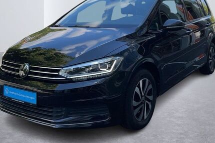 VW Touran 64.165 km 28.950 &euro; Hamburg 22111