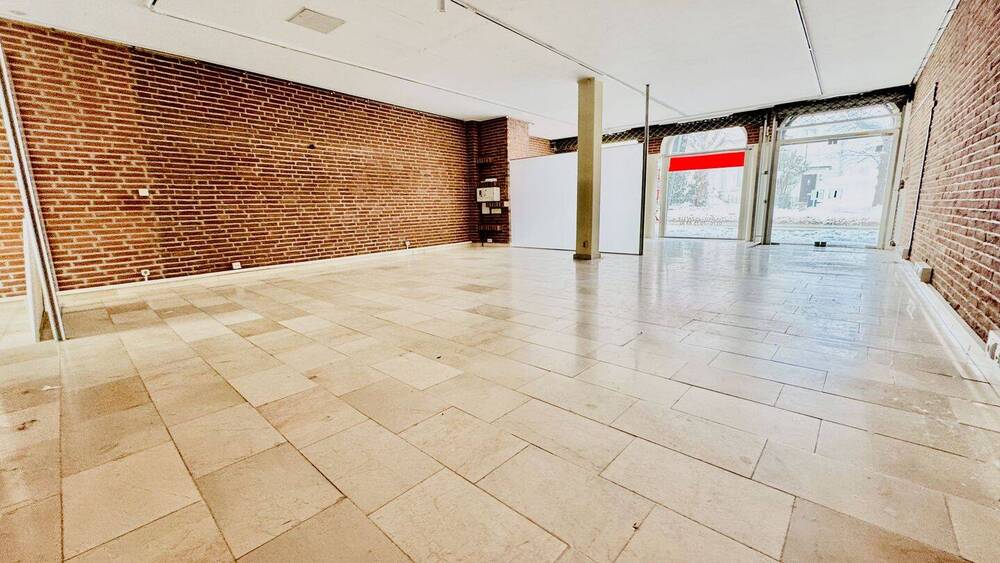 Gewerbeobjekt Hamburg Blankenese - 1 Zimmer, 105 m&sup2;, 2.900&euro; | Angebot:26472948