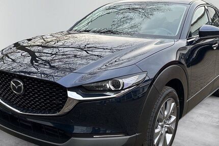 Mazda CX-30 3.796 km 30.590 &euro; Hamburg 22041