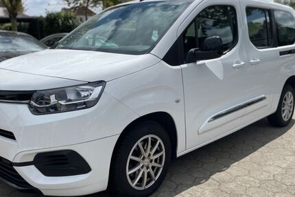 Toyota Proace City 171.000 km 13.500 &euro; Stelle 21435