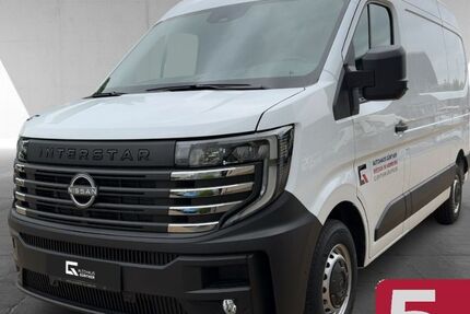 Nissan Interstar 2.206 km 44.982 &euro; Hamburg 20537