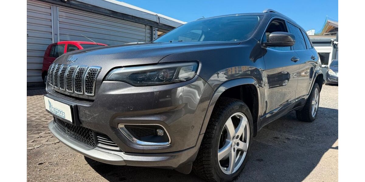 Jeep Cherokee 133.591 km 14.990 &euro; Hamburg 22179