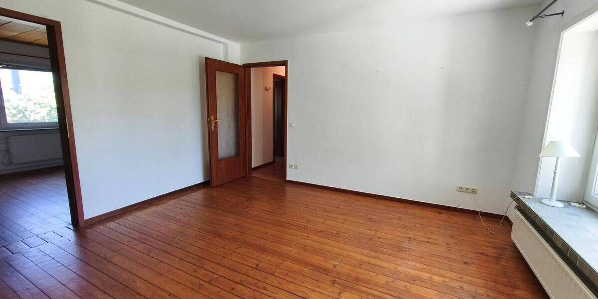 Mehrfamilienhaus, Wohnhaus Uetersen - 6 Zimmer, 140 m&sup2;, 349.000&euro; | Angebot:26798881