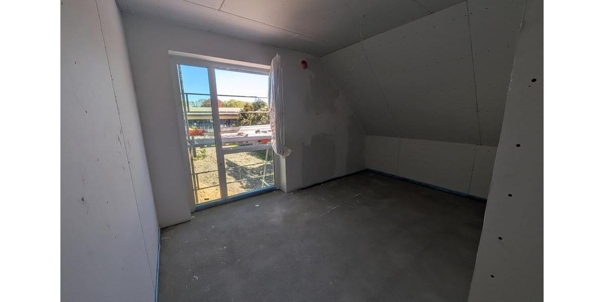 Doppelhaushälfte Norderstedt - 4 Zimmer, 117 m&sup2;, 2.350&euro; | Angebot:26427434
